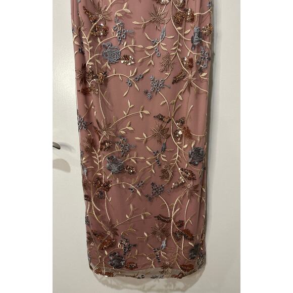 JS Collections Daphne Embroidered Flutter-Sleeve Gown Blush Multi Size 8 NWT - Picture 8 of 16